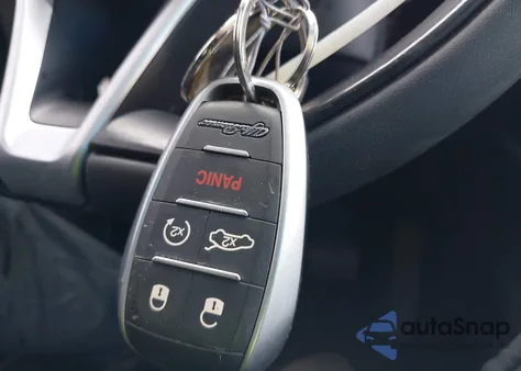 2018 Alfa Romeo Stelvio Ti Awd z USA, uszkodzony, nr VIN ZASFAKBN3J7B73264